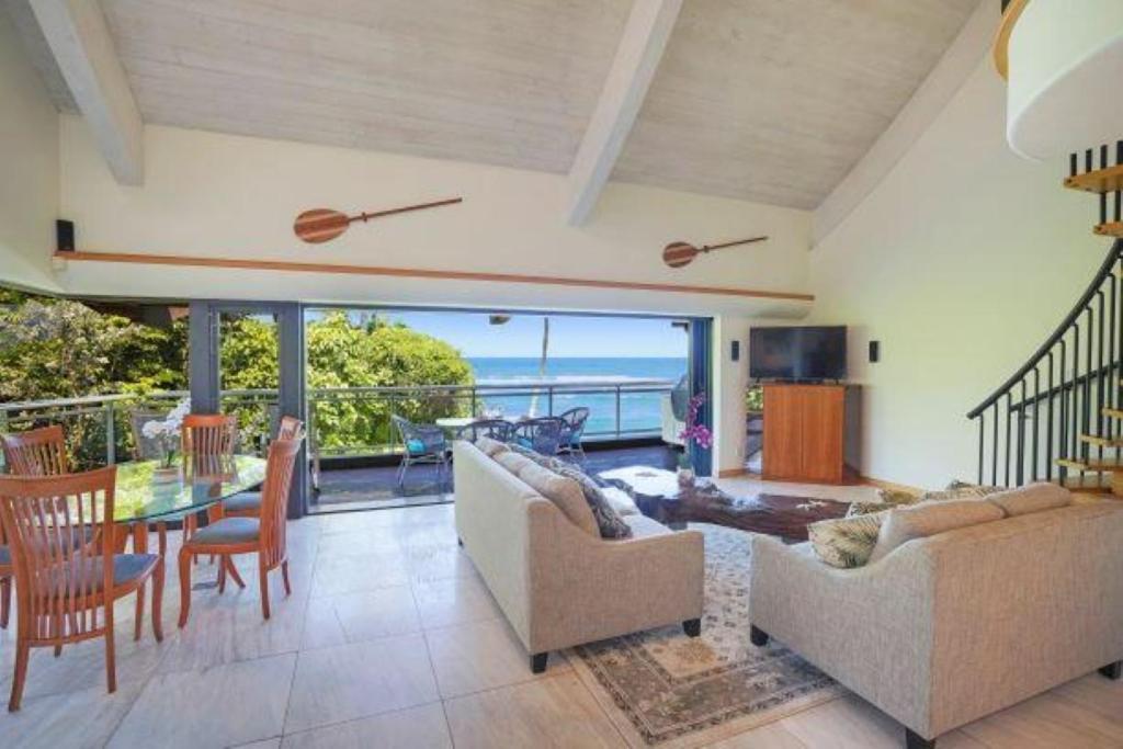 Luxury 2-Story Oceanfront Condo W/ Views & Pool Wailua  Exteriér fotografie